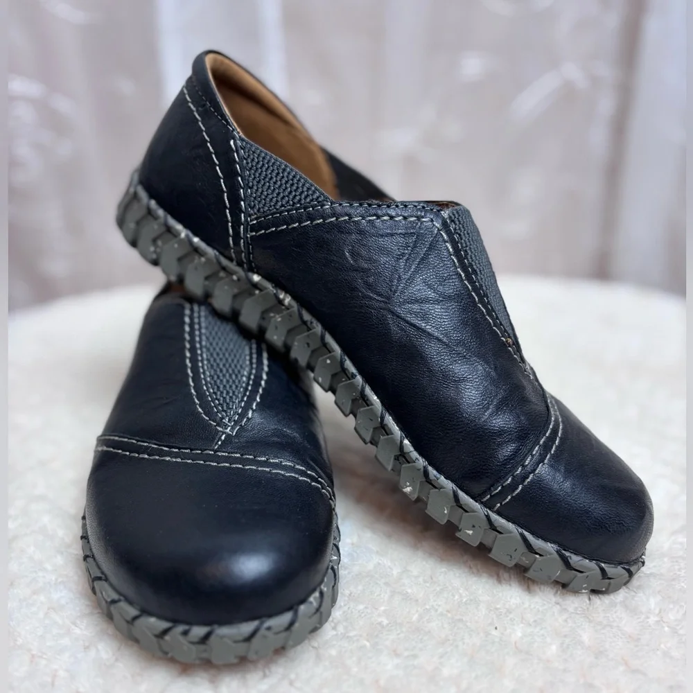 Biza Waverly Women’s Black Leather Slip On Comfort Shoe Size 38/ 7-7-1/2